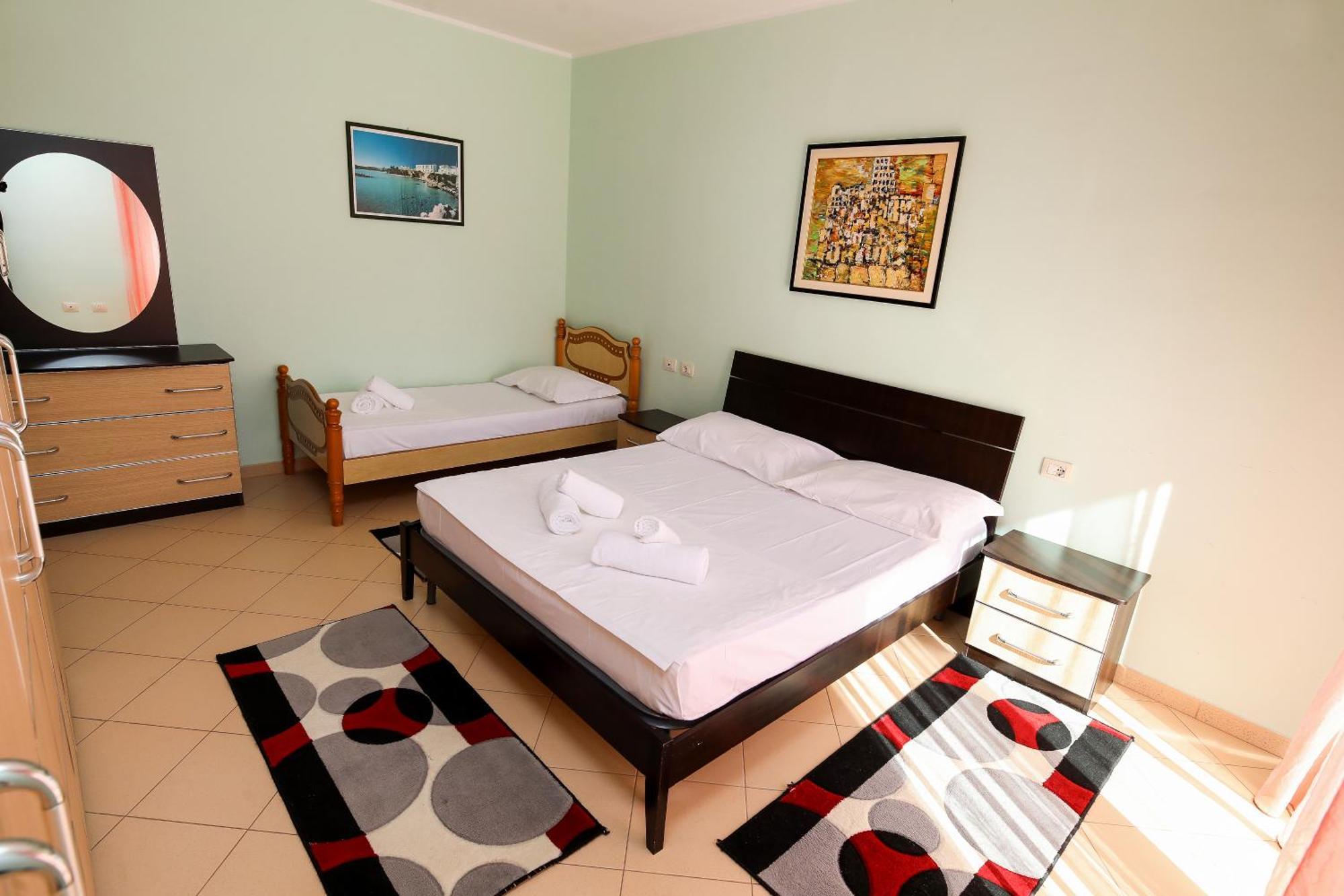 Jimi Apartments 2 Вльора Екстер'єр фото